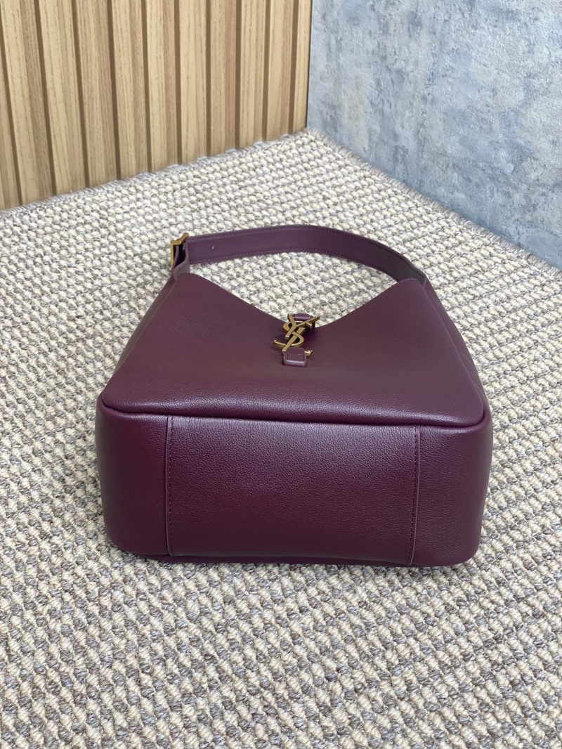 Y51 hobo bags